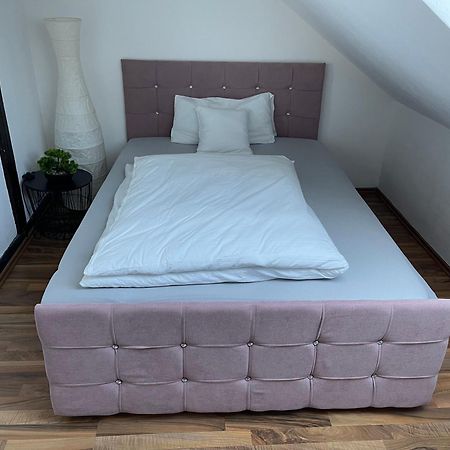 Bequemes Einzelzimmer Im Herzen Von Kassel Kültér fotó