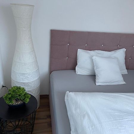 Bequemes Einzelzimmer Im Herzen Von Kassel Kültér fotó
