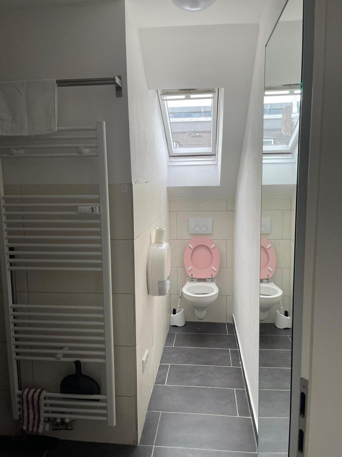 Bequemes Einzelzimmer Im Herzen Von Kassel Kültér fotó